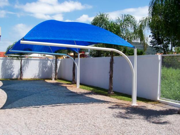 Garagem de lona