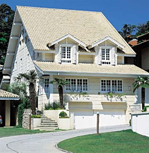 Colonial 8